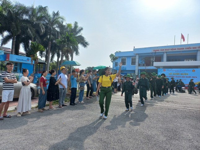 Chiến sĩ nhí Bắc Kạn hào hứng với học kỳ trong quân đội ảnh 5