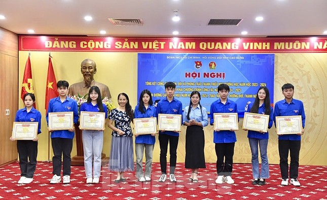 Tôn vinh nhiều thủ lĩnh Đoàn- Đội Cao Bằng ảnh 10