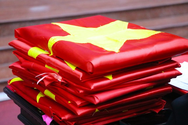 Nhóm bạn trẻ phục dựng hơn 100 bức ảnh liệt sĩ hai tỉnh Nghệ An, Hà Tĩnh ảnh 2