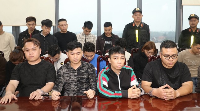 Bắt băng nhóm người Việt tại nước ngoài lừa đảo hơn 200 tỷ đồng ảnh 2