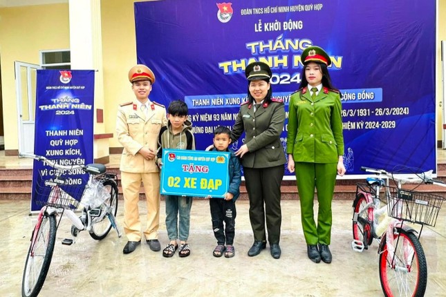 Thủ lĩnh Đoàn áo lính nhiệt huyết, nhận giải thưởng Lý Tự Trọng năm 2024 ảnh 5