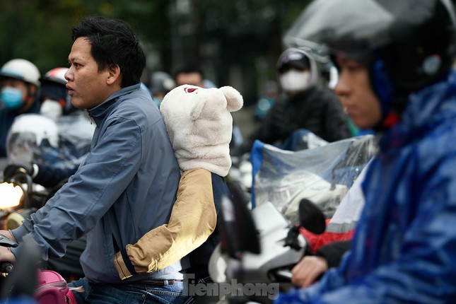 Hà Nội dưới 10 độ, trường học vẫn mở cửa, có thể điều chỉnh giờ học ảnh 2