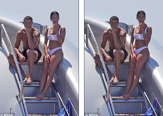 Ronaldo and his hot girlfriend walk in Milan and swim in Ibiza beach photo 11