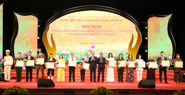 Hà Nội tặng danh hiệu 'Người tốt, việc tốt' cho 33 cá nhân ảnh 1