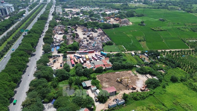 8ha đất nông nghiệp biến thành nhà xưởng, gara ô tô, kho phế liệu, 14 năm xử lý... trên giấy ảnh 1