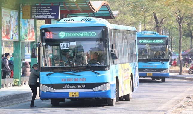 Xe buýt Hà Nội sẽ chuyển đổi sang năng lượng xanh 100% vào năm 2035 ảnh 1
