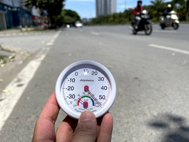 Miền Bắc trải qua kỳ nghỉ 30/4 nóng nhất lịch sử? ảnh 1