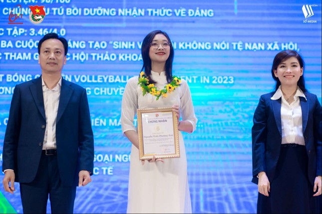 Nữ sinh Học viện Toà án chuẩn "con nhà người ta" đạt danh hiệu Sinh viên 5 tốt cấp Trung ương- Ảnh 5.