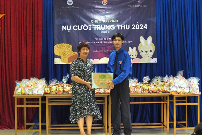 Nam sinh Vĩnh Long vượt nghìn cây số để theo đuổi ước mơ trở thành cán bộ Đoàn ảnh 3