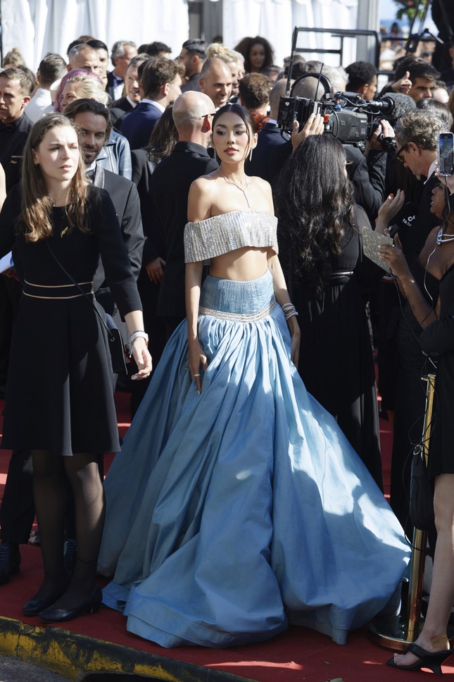 Á hậu Thảo Nhi Lê đẹp bất chấp ống kính của 'hung thần' Getty Images, tỏa sáng giữa 'rừng sao' tại Cannes 2024 ảnh 5