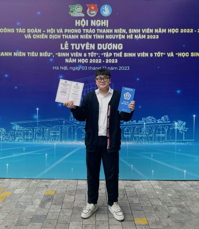 Nam sinh 2K3 và cú 'hattrick' Danh hiệu 'Sinh viên 5 tốt' ảnh 5