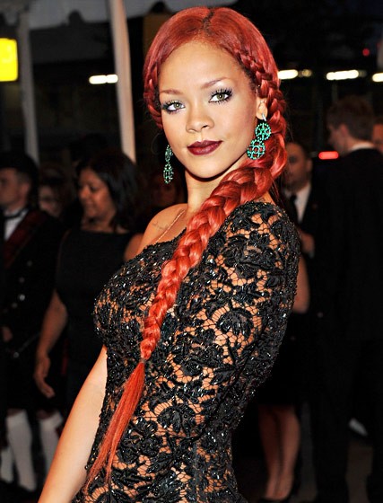 Rihanna's impressive hairstyles photo 3