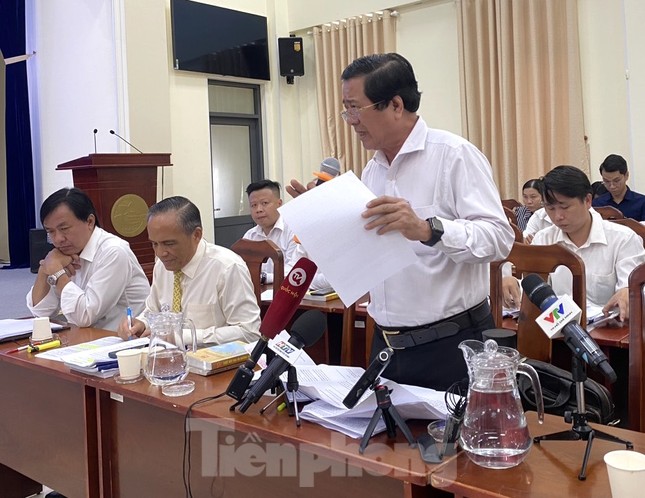 Bảng giá đất vẫn có hiệu lực, TPHCM dừng tính thuế là sai ảnh 2