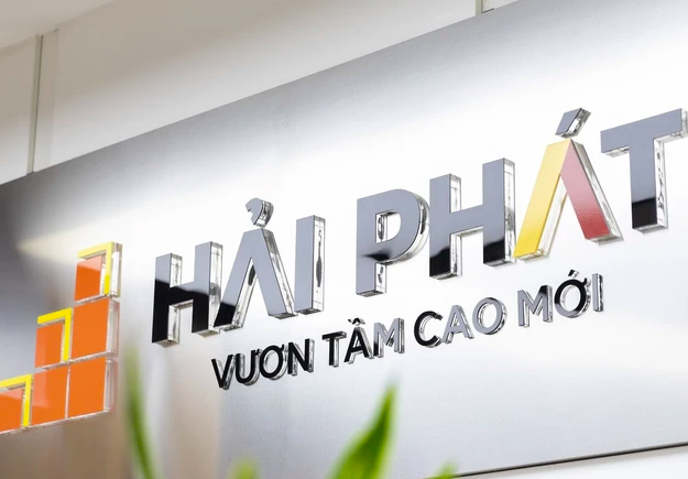 'Sếp lớn' doanh nghiệp chi 800 tỷ mua cổ phiếu là ai? ảnh 2