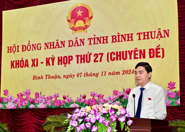 Bình Thuận làm công tác nhân sự và thông qua nhiều nghị quyết quan trọng ảnh 1