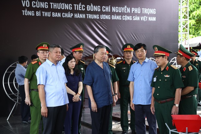 Chủ tịch nước Tô Lâm kiểm tra công tác chuẩn bị Lễ tang Tổng Bí thư Nguyễn Phú Trọng - Ảnh 4.