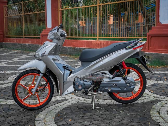 Những cái xe độ tuyệt vời của biker Việt năm 2021 hình ảnh 1