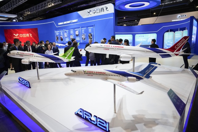 Boeing 'cất' máy bay, mọi sự chú ý đổ dồn vào C919 Trung Quốc ảnh 3