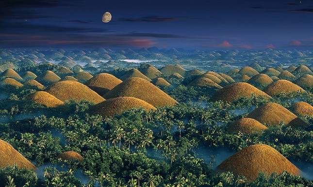 Đỉnh núi nổi tiếng nhất ở Philippines bị hủy hoại ảnh 2