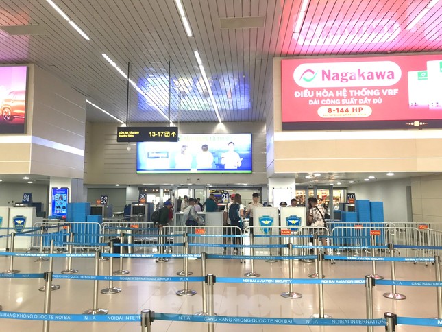 Khu vực nào ở sân bay bị cấm quay phim, chụp ảnh? ảnh 1