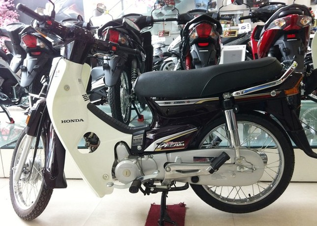 Hét giá Honda Super Dream 100 đời cũ 28,5 triệu đồng ảnh 2