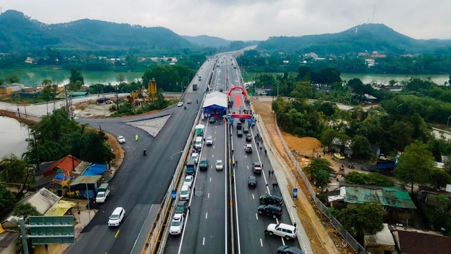 Cao tốc nào nối Quảng Trị và Thừa Thiên Huế?