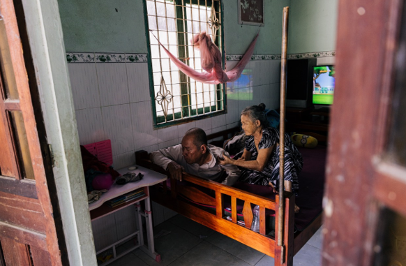 Lan toả tình thương và trách nhiệm vì nạn nhân chất độc màu da cam ảnh 4