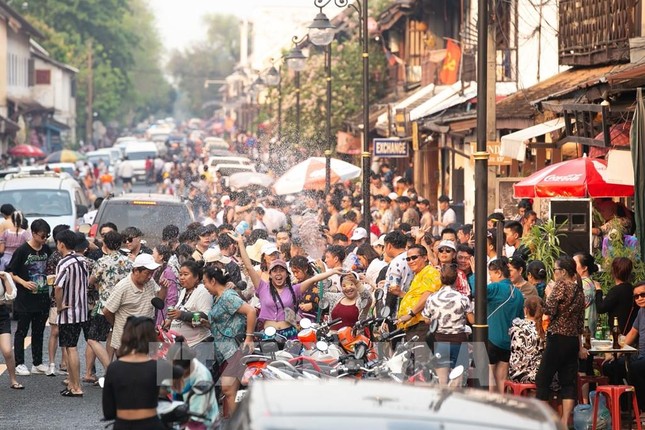 Muan baw là câu người Lào thường hỏi sau các sự kiện quan trọng hay bình thường có nghĩa là?