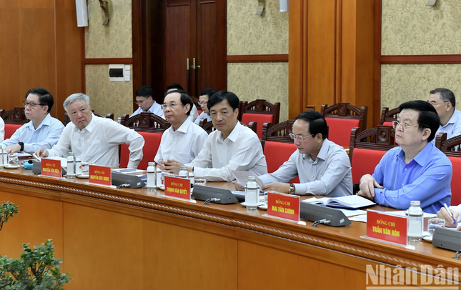 Tổng Bí thư Tô Lâm chủ trì phiên họp về tiếp tục đổi mới, sắp xếp tổ chức bộ máy của hệ thống chính trị ảnh 7
