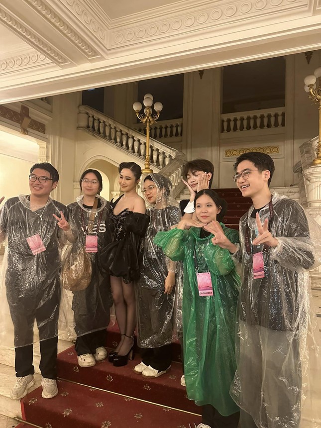 Diễn biến mới vụ đêm nhạc Hương Tràm bị hủy ảnh 2