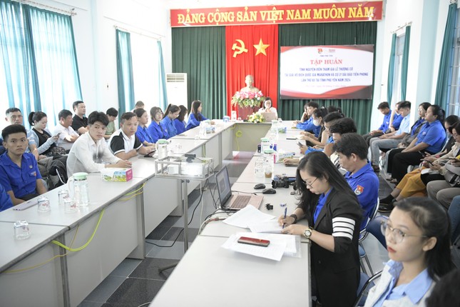 Tuổi trẻ Phú Yên đóng góp hết sức mình cho thành công của Tiền Phong Marathon 2024 ảnh 2