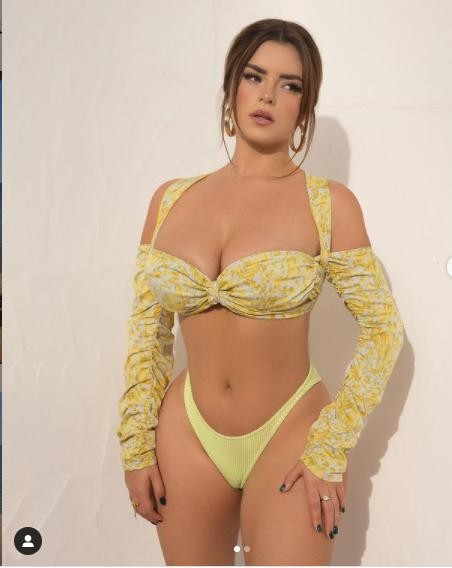 'Lingerie Queen' Demi Rose shows off her 'fiery' curves pH๏τo 7