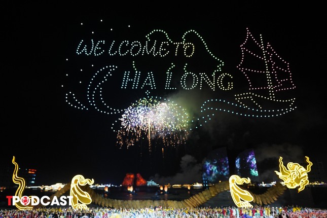 Kỳ quan bừng sáng trong đêm hội Carnaval Hạ Long ảnh 15