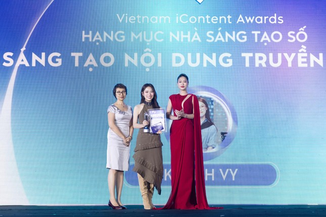 MC Khánh Vy là Nhà sáng tạo nội dung truyền cảm hứng của năm ảnh 5