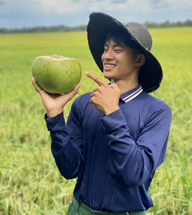 Khánh Vy, Khoai Lang Thang và những nhà sáng tạo nội dung nổi bật trong năm qua ảnh 10