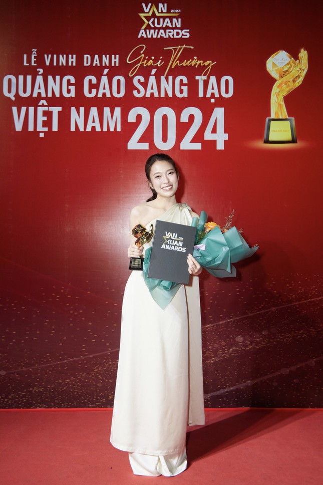 Khánh Vy, Khoai Lang Thang và những nhà sáng tạo nội dung nổi bật trong năm qua ảnh 2