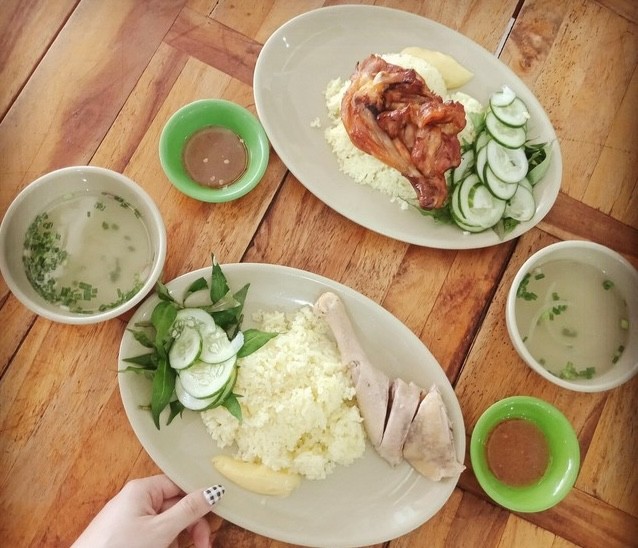Phát hiện nhiều vi khuẩn nguy hiểm trong quán cơm gà làm hàng trăm người bị ngộ độc ảnh 2