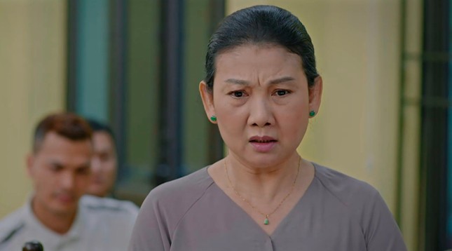 Bà Xinh (NSND Mỹ Uyên) lật mặt trong 'Trạm cứu hộ trái tim', trở thành nhân vật bị ghét nhất ảnh 3