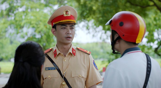 Ông chồng hãm trên phim Việt giờ vàng ảnh 3