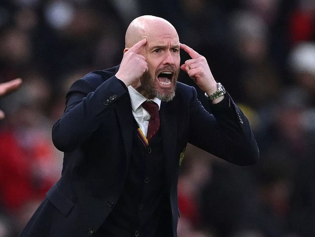 Ten Hag sắp thoát cảnh thất nghiệp, chuẩn bị sang Serie A cầm quân ảnh 1