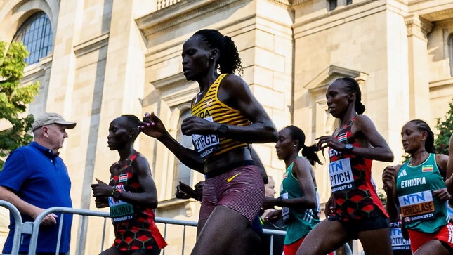 Nữ VĐV marathon dự Olympic Paris 2024 nguy kịch vì bị bạn trai ra tay phóng hỏa tàn nhẫn ảnh 1