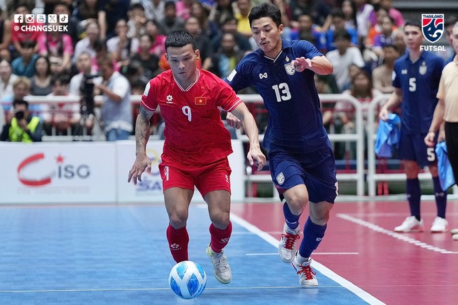 Tuyển futsal Việt Nam thăng tiến vượt bậc, đứng vị trí cao nhất lịch sử ảnh 1