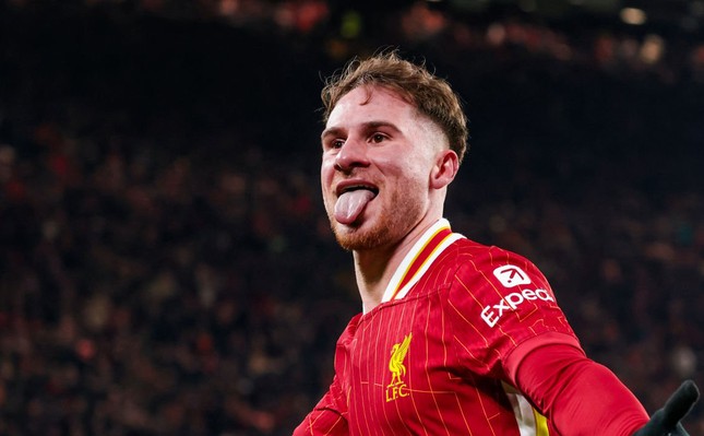 Liverpool sớm giành vé đi tiếp, Real Madrid và PSG đối diện nguy cơ bị loại sớm ở Cúp C1 châu Âu ảnh 1