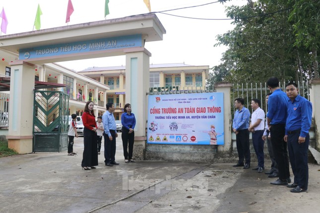 Thanh niên Yên Bái khởi động tình nguyện mùa Đông-Xuân ảnh 13