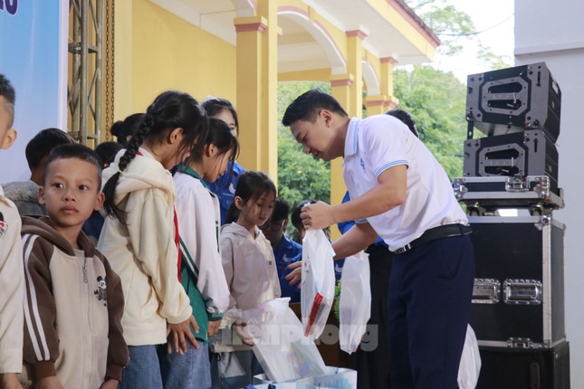 Thanh niên Yên Bái khởi động tình nguyện mùa Đông-Xuân ảnh 14