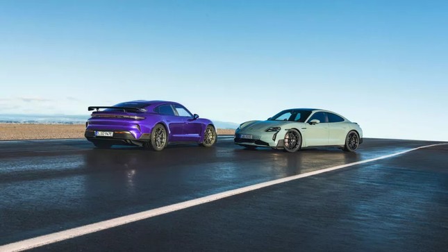 Porsche ra mắt siêu xe điện Taycan mạnh nhất lịch sử ảnh 15