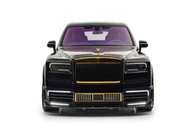 Chiêm ngưỡng siêu phẩm Rolls-Royce Cullinan bản độ dát vàng