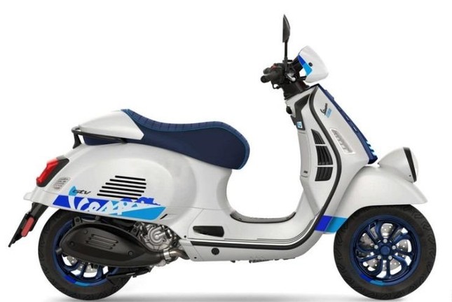 Piaggio Vespa phiên bản giới hạn kỷ niệm 140 năm thành lập ảnh 2