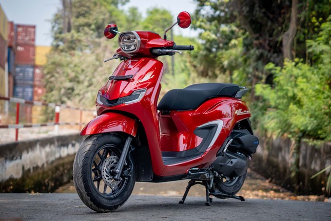 Xe tay ga Honda Stylo 160 đầu tiên cập bến Việt Nam ảnh 2