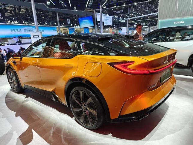 Toyota trình làng bộ đôi xe điện hoàn toàn mới tại Trung Quốc ảnh 17
